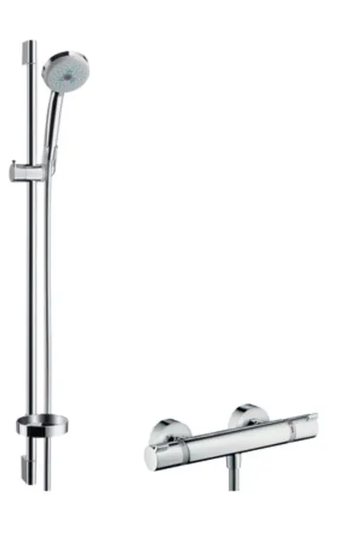 Brausesystem bestehend aus einer Dusche mit Brausestange und Thermostat von Hansgrohe. Die Oberfläche hat ein verchromtes Finish.